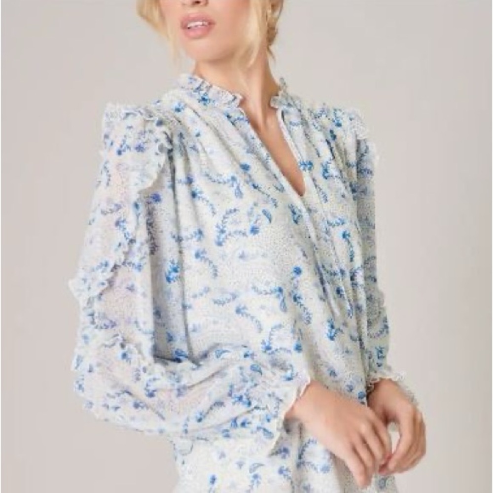 Sugarlips Blue and White Floral Ruffled Blouse